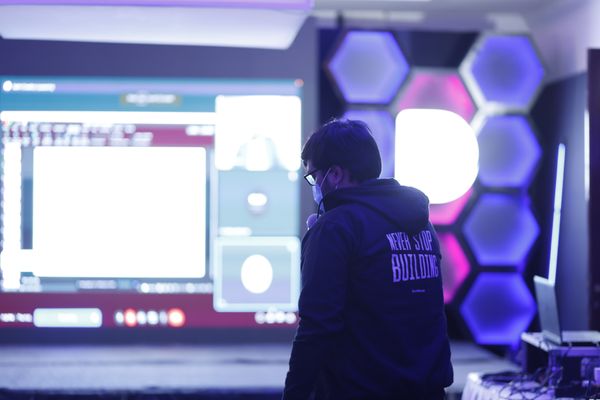 From Volunteer to Chief of Staff: My Journey through Hackathons, Hustle & Heart